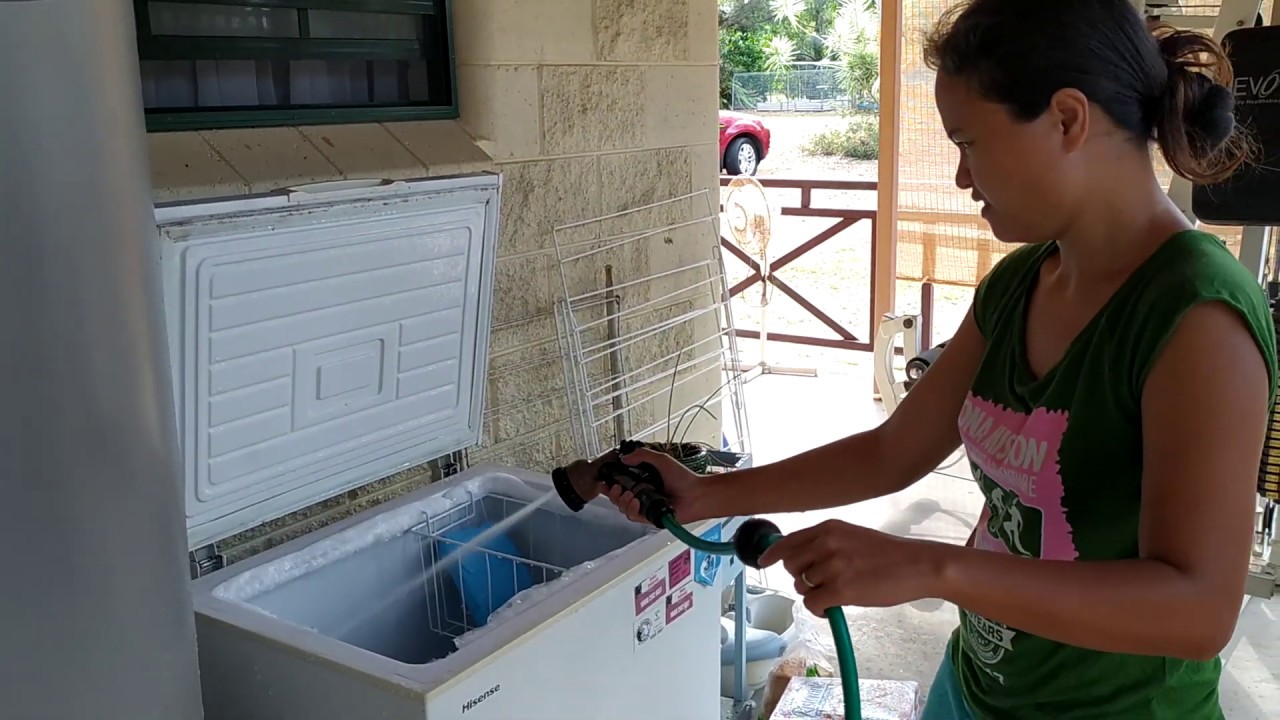 How To Defrost And Clean Chest Freezer - YouTube