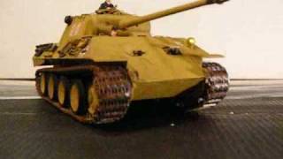 Panther tank , Academy 1/25  RC