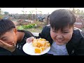 bà tân vlog lần Đầu làm mâm kẹo dẻo chip chip trái cây khổng lồ Đãi cả làng