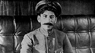 Stalin: Paradoxes of Power 1878-1928 by Stephen Kotkin. A review and analysis.