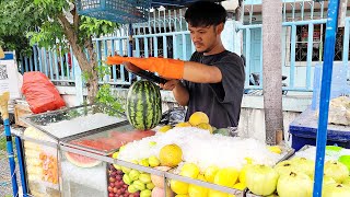 Crazy speed!!! Amazing skill!!! The most popular fruit cutting master!!!