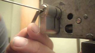 Lockpicking Bulgaria. Mauer red line GM(3)