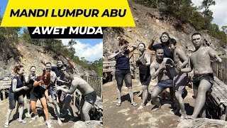 MANDI LUMPUR KAWAH RENGGANIS