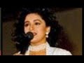 Madhuri Dixit wins award for Beta | Sridevi | Juhi Chawla | Rare Clip