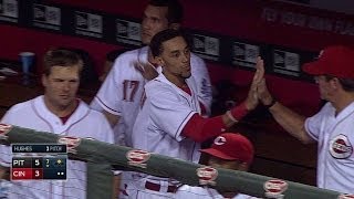 PIT@CIN: Hamilton scores Santiago with a groundout