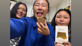 We finally tried VIRAL DUBAI chocolate 🍫 💚