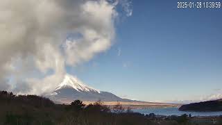 2025年1月28日の富士山と山中湖の1日を100秒で紹介 #富士山 #山中湖 #ライブカメラ