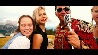 STRIKE IT (Official Video)  Steve Moet \u0026 Mc Deloni, feat Dr. Quetsch