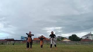 TARI TRADISIONAL BANTEN||NYI MAS GAMPARAN