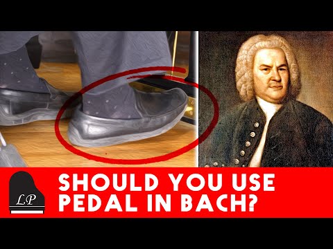 Does Bach use pedal?