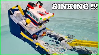 LEGO BOATS SINKING #3