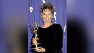 45th Emmy Awards | 1993 | Laurie Metcalf - Roseanne