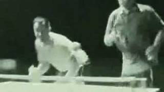 Bruce Lee's amazing Kung Fu Ping-Pong video.