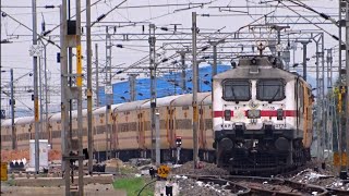 Sabari Express || LGD WAP-7 || Coming out of Nallapadu JN going towards GNT