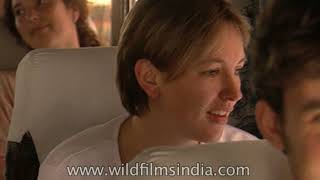 Foreign tourists share their experience in India in 1990's: Archival footage