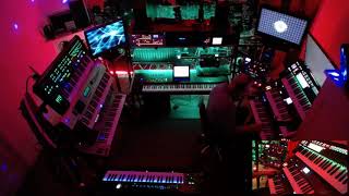 Novation SL MK3 and ESi m8u Ex midi interface test with external Synths