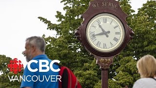 Permanent daylight time in B.C. would have health risks, experts say