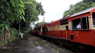 Guruvayur Punalur Express arrives at Kundara railway station | Indian railways