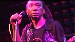 Ndave Kuenda - Thomas Mapfumo and the Blacks Unlimited