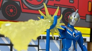 Bandai 万代 Shodo 掌动 超动 Ultraman Cosmos 奥特曼 超人 高斯 月神模式  3.75in figure 开箱把玩介绍