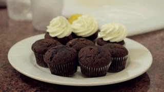 How to Make Vanilla Buttercream Frosting With Unsalted Butter : Frosting Recipes