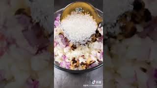 马蹄蒸肉饼steamed water chestnut minced pork