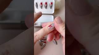 Red Star Silver French Almond Press on nails, do your nail at home in 5min #pressonnails #auraxnail