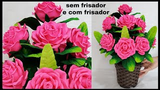 Arranjo de rosas, em E.V.A (com e sem frisador)