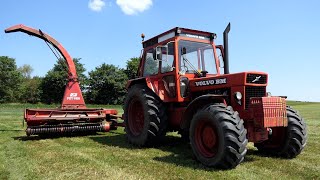 Volvo BM 2654 chopping grass with JF FCT 1100 Forage Harvester