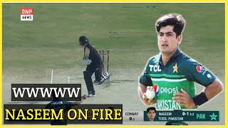 W-W | 2 Wickets in 2 Balls | Naseem Shah is on Fire | Pakistan vs New Zealand | 1st ODI