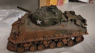 TAMIYA 1/16 SHERMAN M4 105mm HOWITZER RC TANK