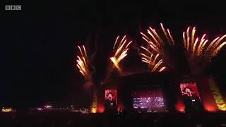 Fall Out Boy - 'Fourth Of July' Live at Reading Festival 2016