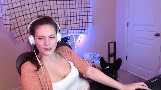 Female Streamer shows her nasty DMs