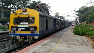 Arrival and departure of 01764 - Channapatna - KSR Bengaluru MEMU Express Special at Jnana Bharati H