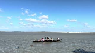 বালাশী ঘাট, গাইবান্ধা। 🌊🚤 প্রকৃতি আর নদীর মাঝে হারিয়ে যাওয়ার এক অনন্য জায়গা।