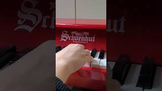 Schoenhut 25 key toy piano | Happy birthday to you | Birthday song | #Schoenhut