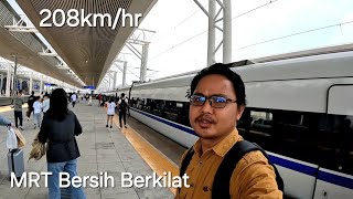 I'm Boarding HIGH SPEED RAIL from XIAMEN to QUANZHOU in CHINA 🇨🇳 | 208km/hr