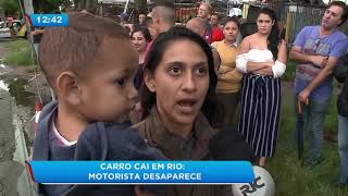 Carro cai em rio de Curitiba após acidente e motorista fica desaparecido