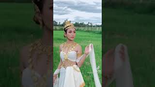 ខ្មែរយេីងពាក់សម្លៀកបំពាក់បុរាណពិតជាស្អាតណាស់ khmer cambodia