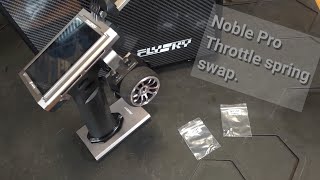 Flysky Noble Pro スロットル交換またはテンション スプリング交換ガイド。