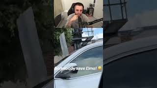 SOMEBODY SAVE ELMO!!