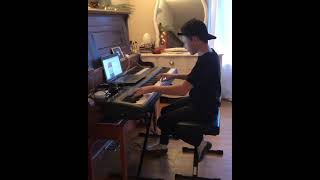CRAZY PIANO KID super fast free styling! #shorts