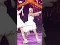 안방1열 직캠4k 퍼플키스 이레 on my bike purple kiss ireh fancam @sbs inkigayo 241027