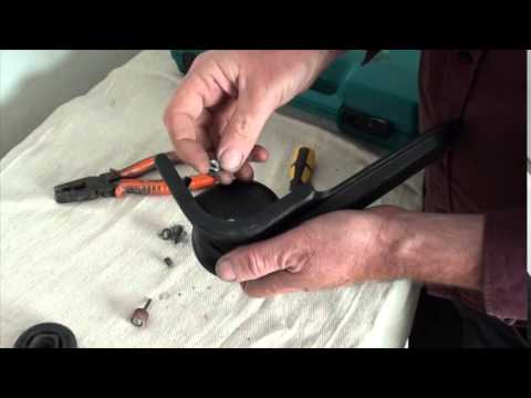 Lorraine Bowen | HOW TO Replace wheels on Samsonite Case Lorraine Bowen | HOW TO Replace wheels on Samsonite Case