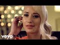 Iggy Azalea - Behind the Stripped (VEVO LIFT UK)