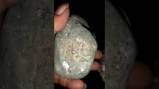 semi magnetic rocks