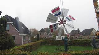 De windroos van molen Sterrenberg wordt verwijderd.