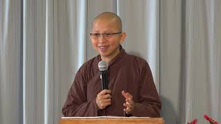 Shedding our Leaves: Living with Lightness & Freedom | Dharma talk by Sr Thuận Nghiêm - 2020.10.08