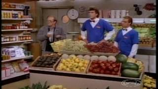 Newhart 8x05 Ramblin' Michael Harris