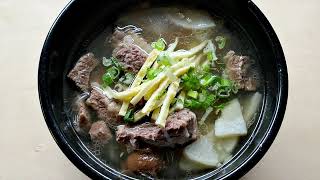 Instant Pot Galbitang (인스턴트팟 갈비탕) Beef Short Rib Soup